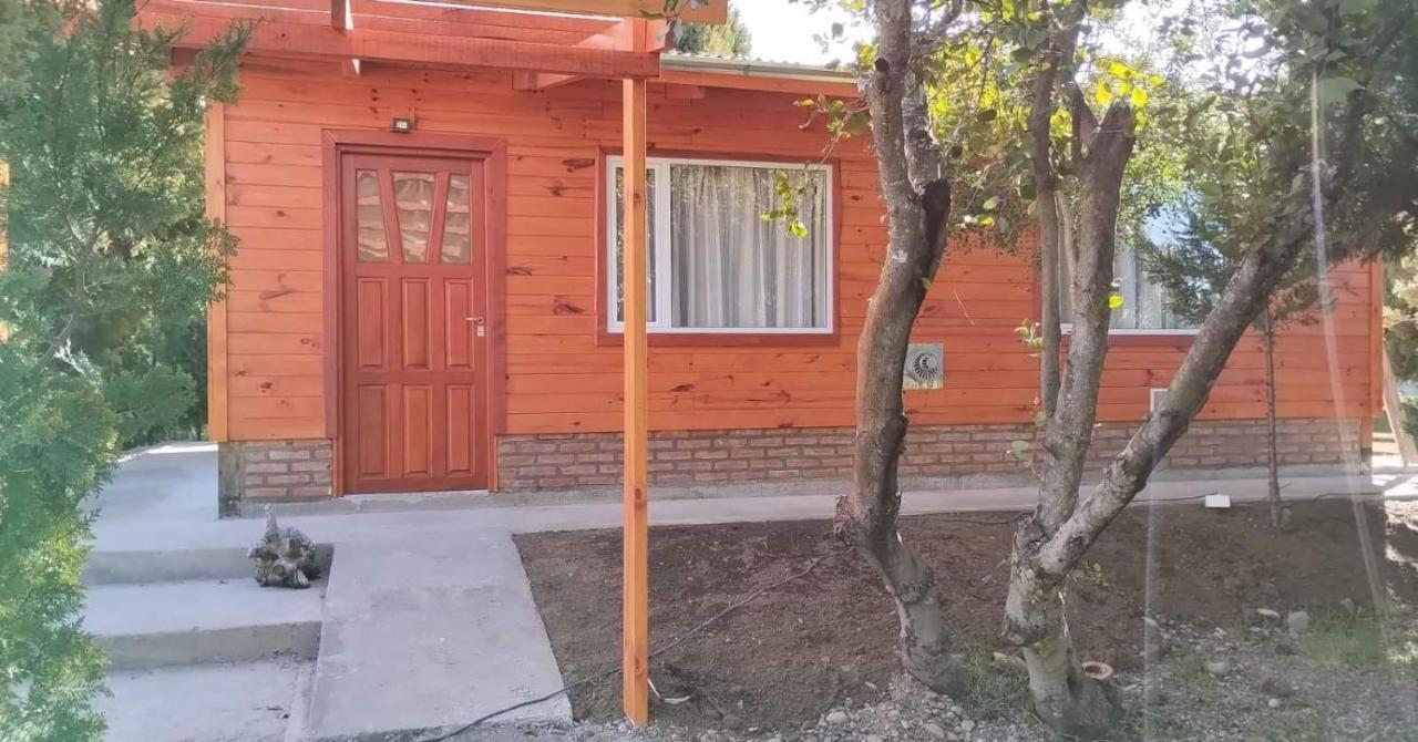 El Eden - Peuyamen Chalet